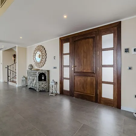 Villa Luxuryvilla Heatedpool Costaadeje Panoramicseaview Costa Adeje (Tenerife)