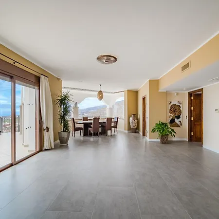 Luxuryvilla Heatedpool Costaadeje Panoramicseaview Villa Costa Adeje (Tenerife)