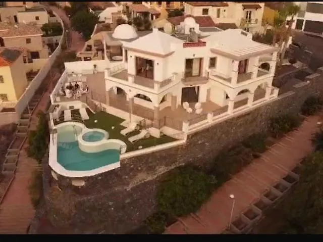 Luxuryvilla Heatedpool Costaadeje Panoramicseaview Willa *