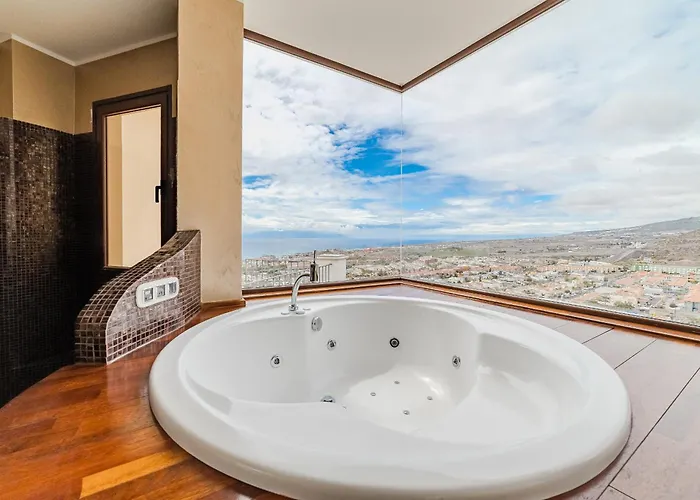 Willa Luxuryvilla Heatedpool Costaadeje Panoramicseaview Costa Adeje (Tenerife)